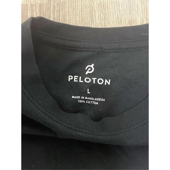 Peloton Century Club Graphic Tee (century - 100 Ride Tee) Large - Picture 2 of 5